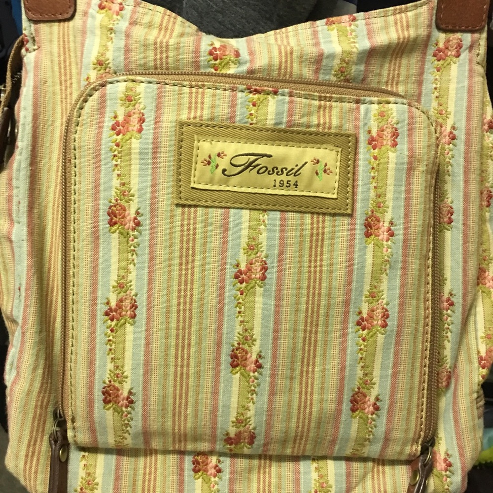 Fossil crossbody bag
